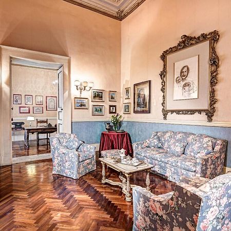 Arthouse Lady Marys Tribunali Luxury Suite Neapel Exteriör bild
