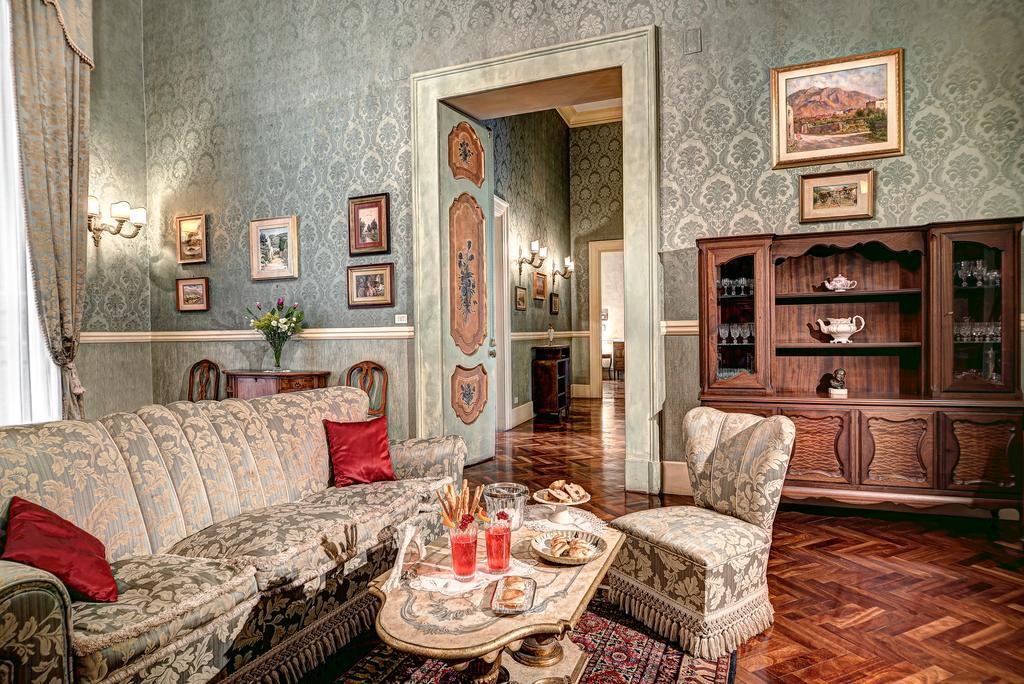 Arthouse Lady Marys Tribunali Luxury Suite Neapel Exteriör bild