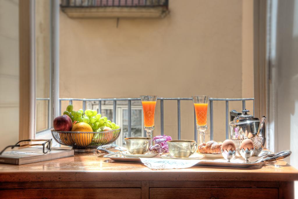 Arthouse Lady Marys Tribunali Luxury Suite Neapel Exteriör bild